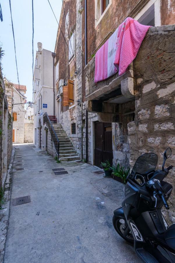טרוגיר Apartments Dora -Free Parking מראה חיצוני תמונה