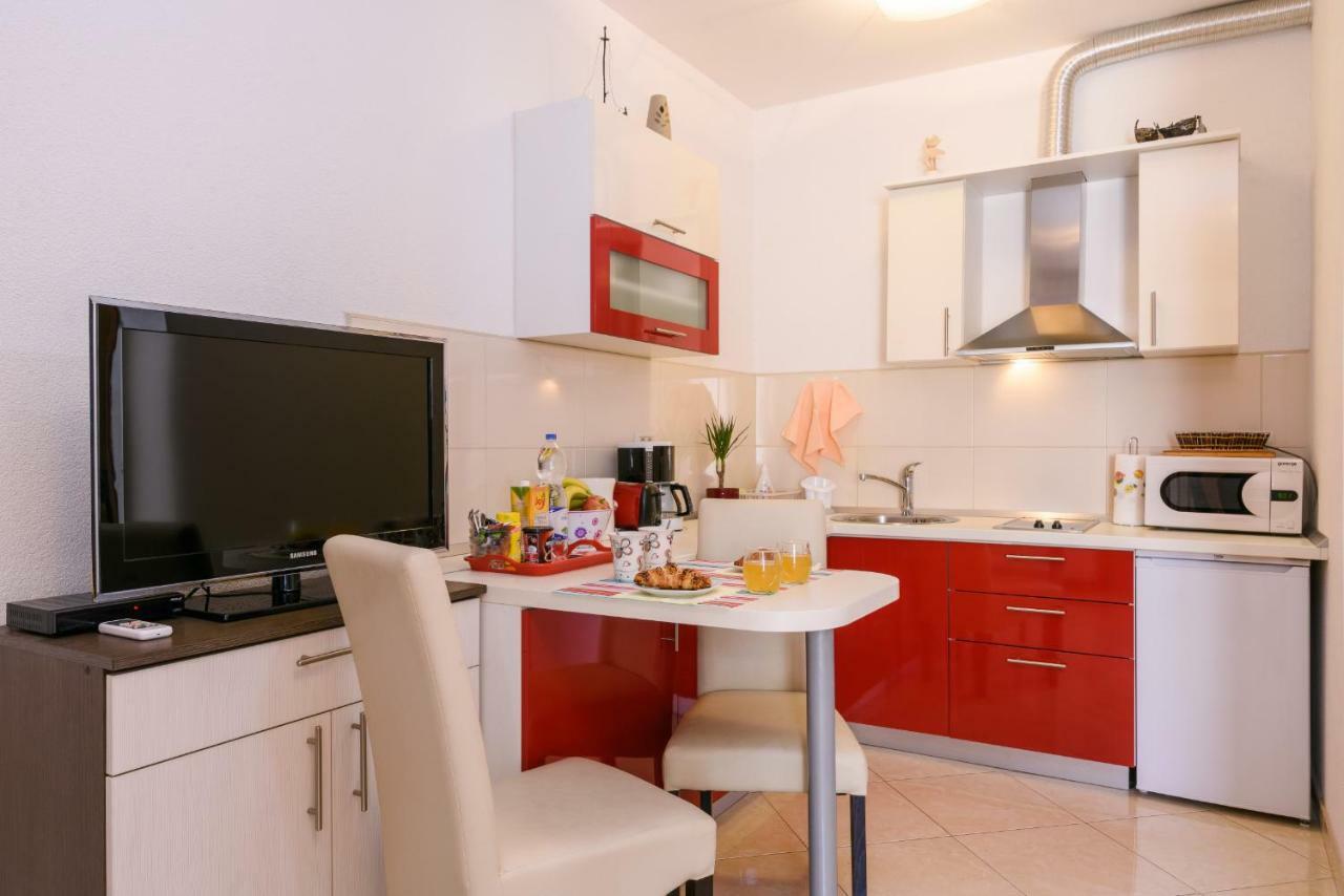 טרוגיר Apartments Dora -Free Parking מראה חיצוני תמונה