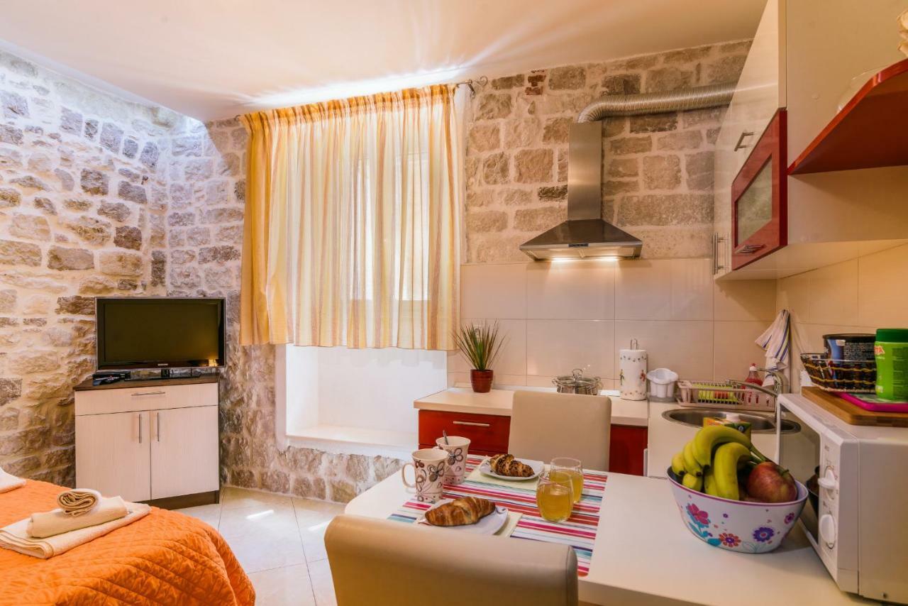 טרוגיר Apartments Dora -Free Parking מראה חיצוני תמונה