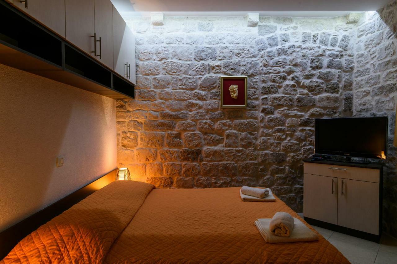 טרוגיר Apartments Dora -Free Parking מראה חיצוני תמונה