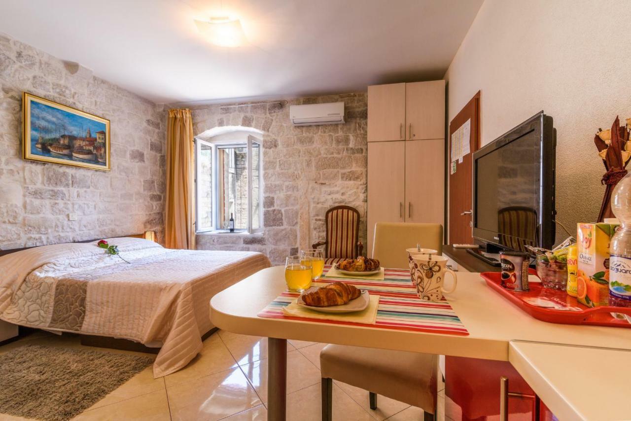 טרוגיר Apartments Dora -Free Parking מראה חיצוני תמונה